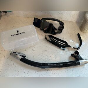 Scubapro Snorkel and Mask Set